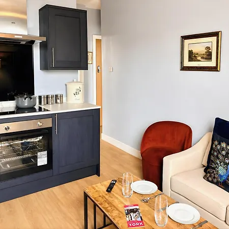 Modern 1 Double Bed-2 Single Beds Flat Centre - 5 Min Train Station-city Centre * יורק